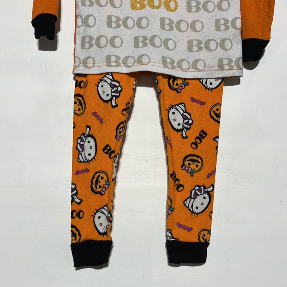 Hello Kitty By Sanrio Girl’s Halloween Pumpkin Hello Kitty Pajama Set Size 4 - Picture 4 of 7
